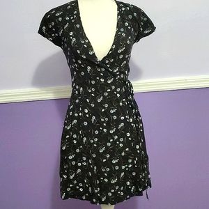 Divided H&M Black Daisy Print True Wrap Mini Dress Boho Prairie Party 2